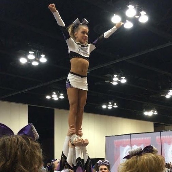 Meet your Posher, Amy - Picture 1 of 1